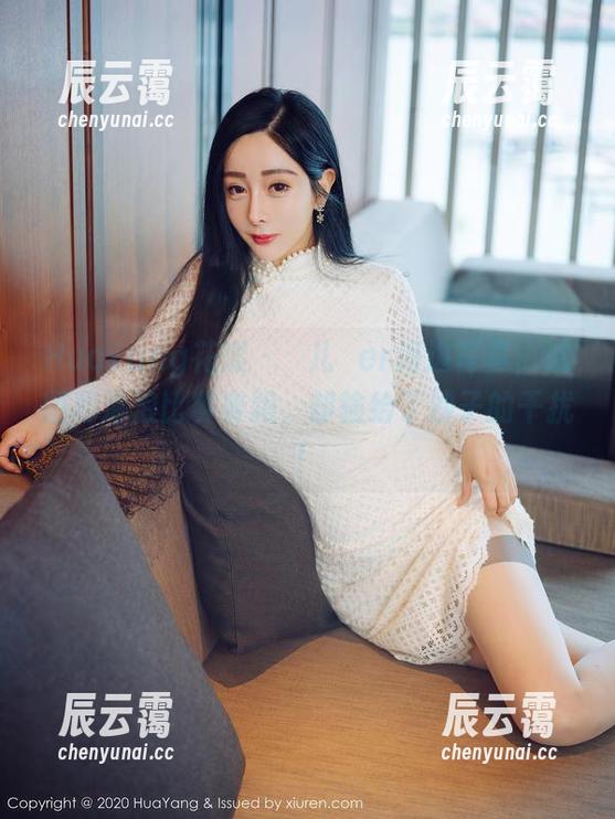 HuaYang花漾 - 玥儿玥er海边写真，试图和海浪比赛赛跑，却输给了沙子的干扰！