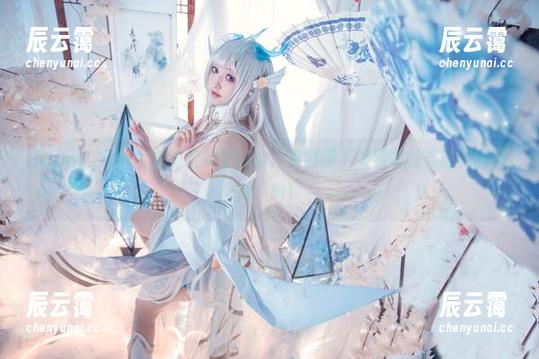 Luisa_零纱 Luisa_零纱全套对着柴郡旗袍,当然是“美到你放弃计算的图片”啦!