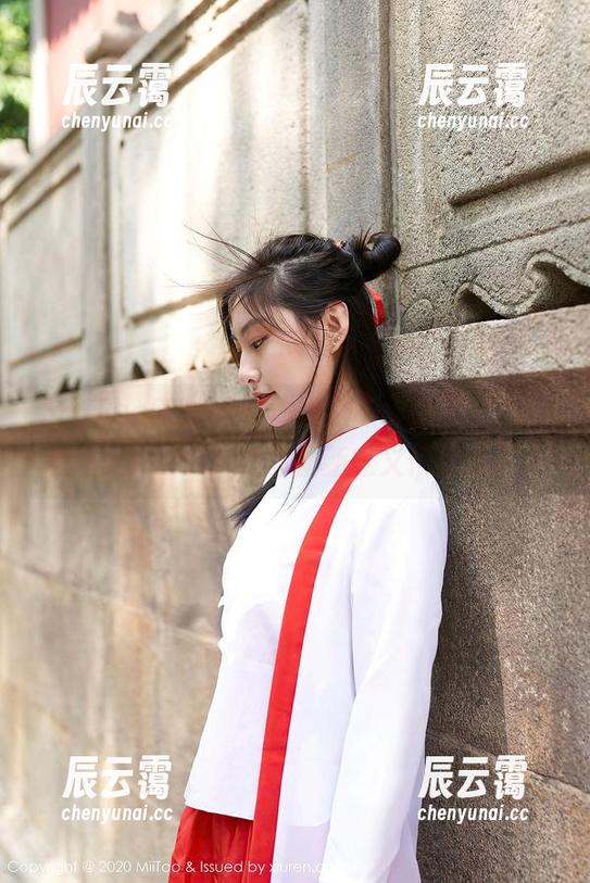 MiiTao蜜桃社 - 体操服新作品刚上架，缇娜美Tinami让你重新定义何为迷人。