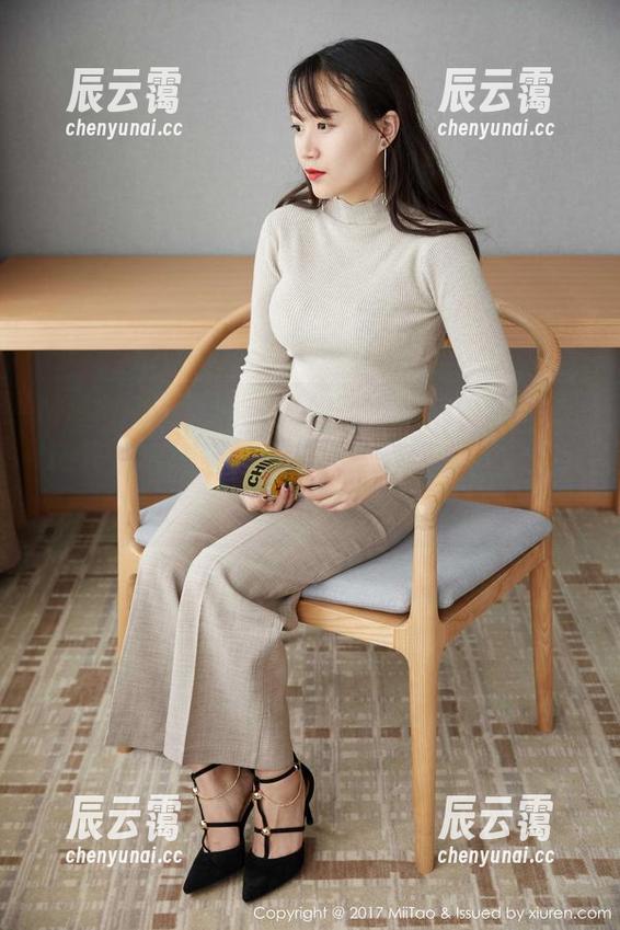 MiiTao蜜桃社 - 简约至上：陆萱萱Cecilia黑白套图精选，反正颜色复杂，咱们就搞简单点！