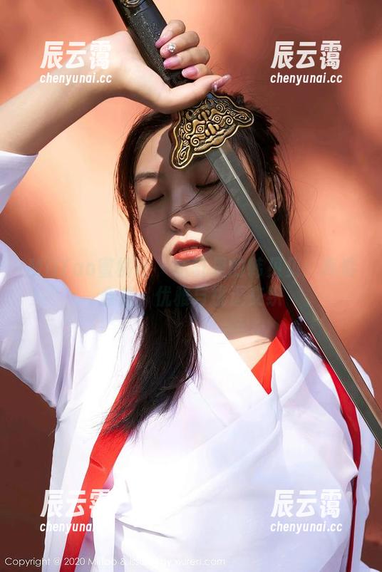 MiiTao蜜桃社 - 浴缸里的韩贝贝：高清合集，优雅与挑逗交织