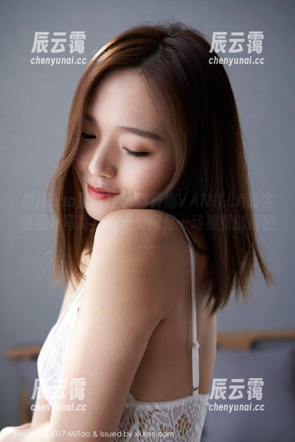 MiiTao蜜桃社-韵莉娜VANILLA MiiTao蜜桃社 - 韵莉娜VANILLA的定制黑丝写真,毫无疑问是一场视觉的闹剧……