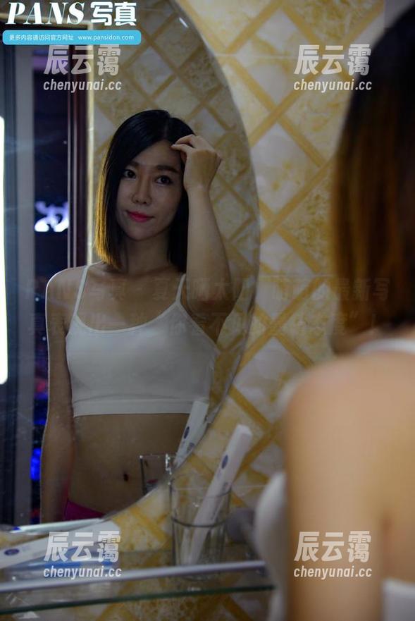 PANS写真 - 夏天晒太阳，萌萌的最新写真表现出一种“你看不见的墨镜态度”！
