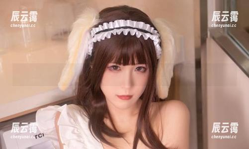 Quan冉有点饿的女友写真，来张就停不下来的节奏！