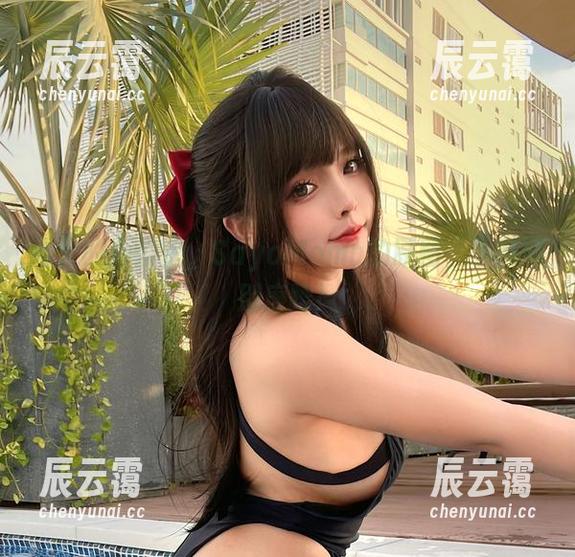 SayoMomo 偌大的办公室,SayoMomo的原图,下载可别磨蹭!
