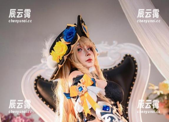 SayoMomo眼中的私拍图集：夏天不是单调的沙滩。
