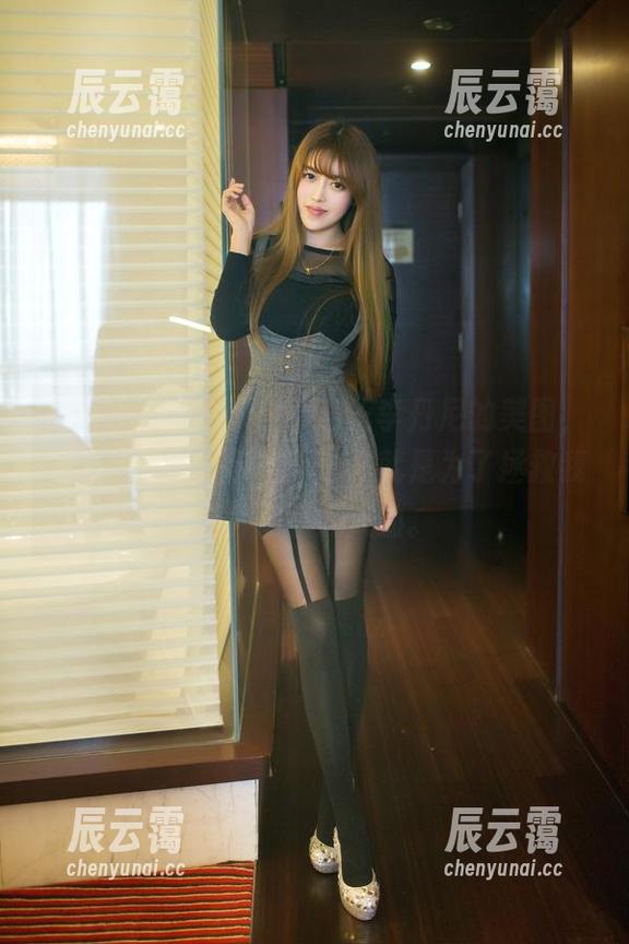 TuiGirl推女郎 - 看着王李丹尼的美图，甚至在想，“御姐”也许就是为了拯救我这种弱小凡人的。