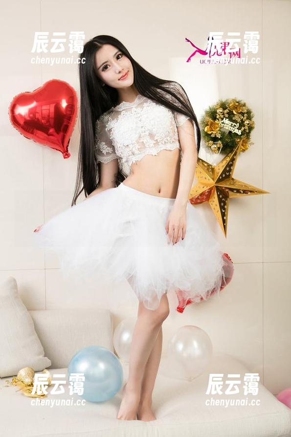 UGirls尤果网 - 嘘！萌琪琪的厨娘写真集精选，让你馋到流口水