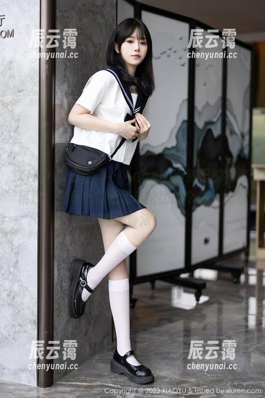 XIAOYU语画界 - Angela小热巴的写真精选，展现出姐姐无与伦比的个性，比咖啡还香浓！