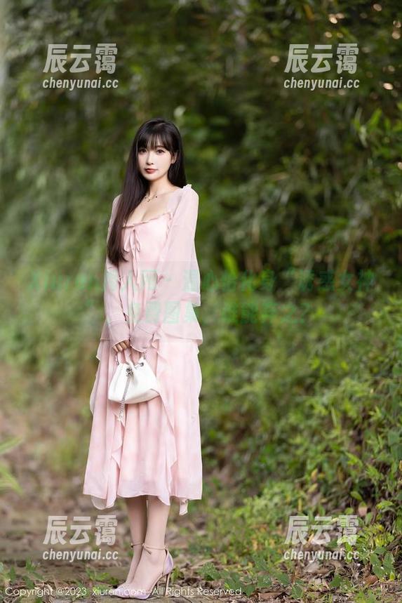 Xiuren秀人网-温心怡 Xiuren秀人网 - 温心怡化身“诱惑女神”,免费图集,谁能弃之?