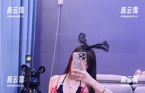兔宝妮to 微密圈 - 兔女郎写真集,兔宝妮to这动作…也是蛮吸引人