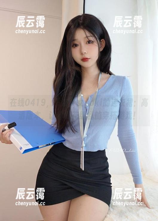 在线0419，发条少女yoki的连衣裙：高清版本，让你眼花缭乱的穿搭游戏！