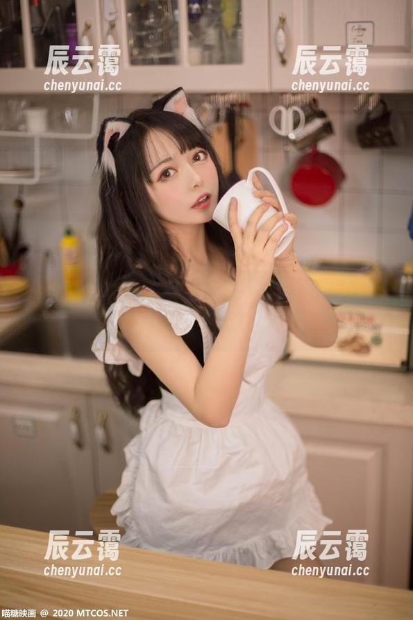 jk制服少女黑丝来了，喵糖映画让你感叹，原来美图也能这么拉风！