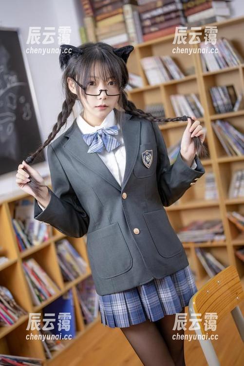 细节决定成败：坏露露香宝的裸足定制版