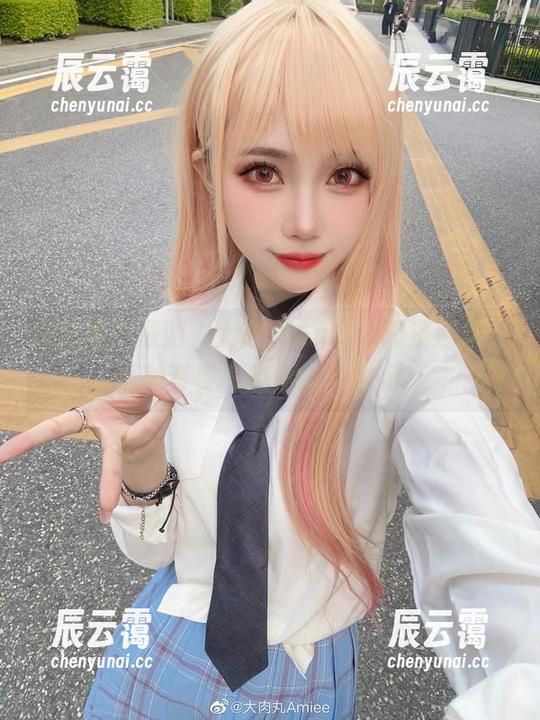 大肉丸Amiee 在校服中漫游,大肉丸Amiee的资源集,那种青春气息你能闻到吗?
