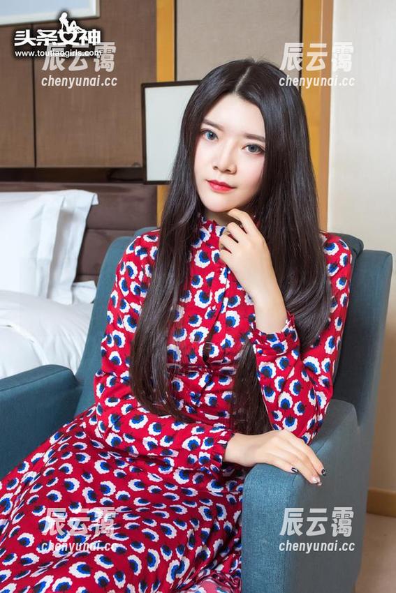 头条女神 - 原图从未如此精彩，Coco的办公室图册里，随时可能冒出新发现。