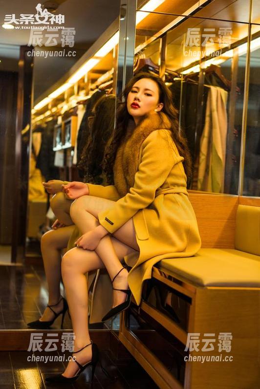 头条女神 - 不疼不痒的黑白美图合集，幻雪儿又治愈了我一波无聊。