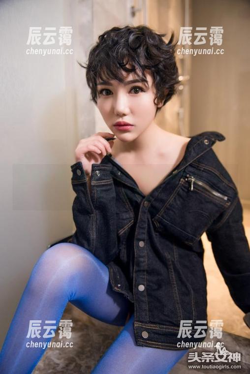 头条女神 - 随影而行：你要的梦心玥水手服合集来了