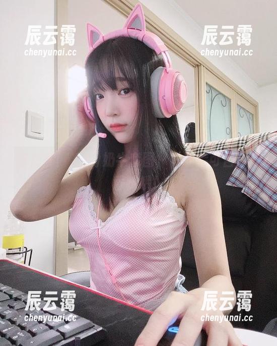姜仁卿(강인경)奶牛套图，下载后可自带奶香味哦！