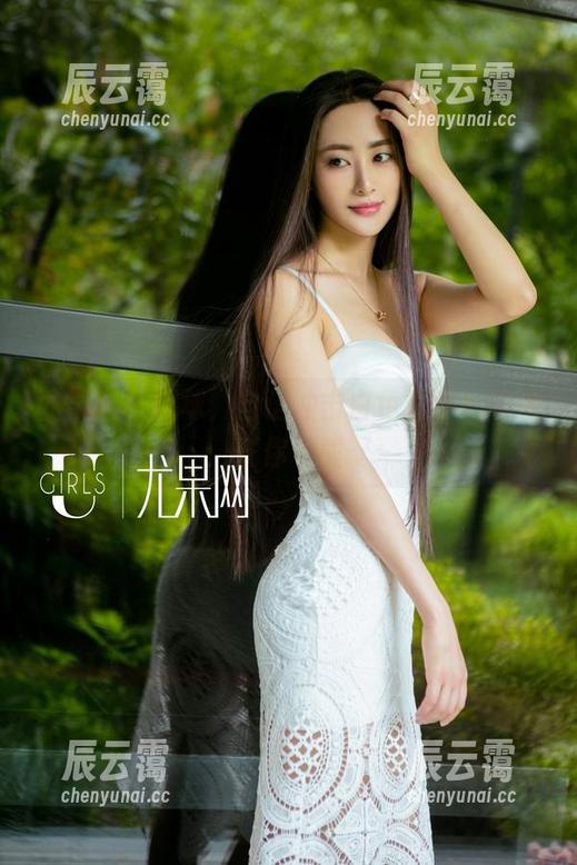 尤果网 - 球球，自信冲击白色屏幕！高清任你下载