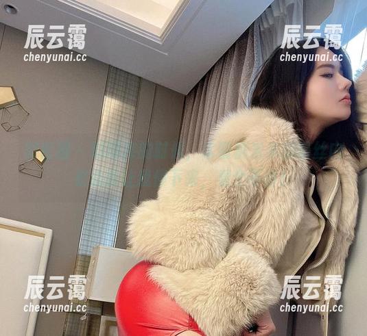 微密圈 - 逛图库的时候，水蜜桃米米的蕾丝内衣总能让我停下来，看个不停！