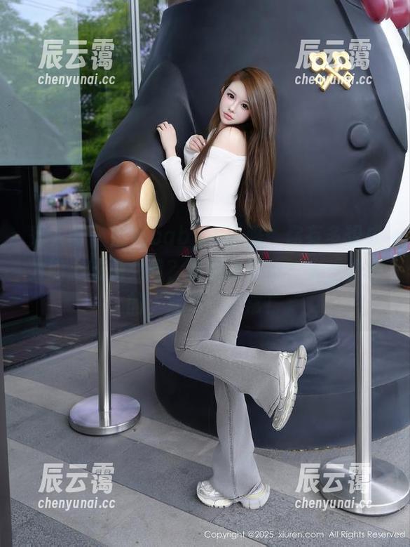 秀人网 - 娜娜baby水手服：你有多想成为船上的兔女郎？最新作品集，来看看她的“航海”日常！