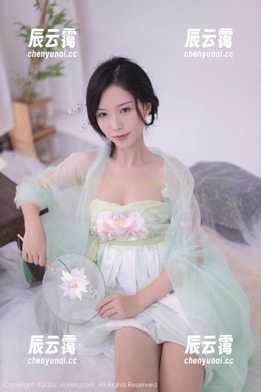 秀人网 - 细看安然maleah的粉色调调：作品集拿来慢慢品，资源也毫不含糊哦