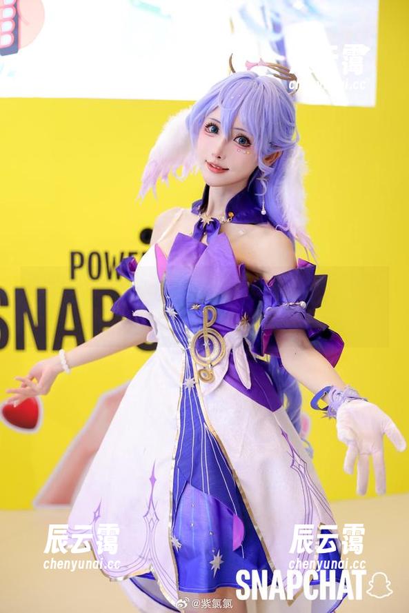 你叫女王？紫氯氯的写真诚意满满，免费下载，最懂你的霸气姿态！