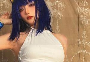 迷雾中的黑色护士，起起子vvvv保证让你停留在高清画面上