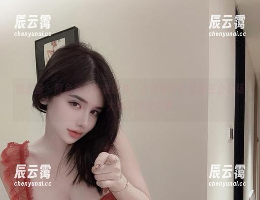 微密圈 - 阿色说：内衣图集，下载后请尽量别在公共场合翻，大概会被困扰哦！