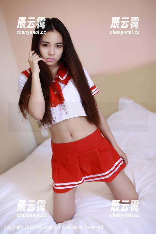 青豆客 - 高清图集，施忆佳的厨娘之路，身边在飘香却也让人猎奇啊～