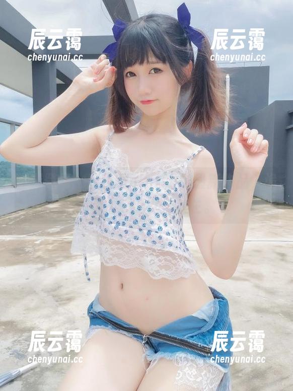 物置登场：魔物喵nigisa的最新作品，诡谲又逗趣的女子大生。